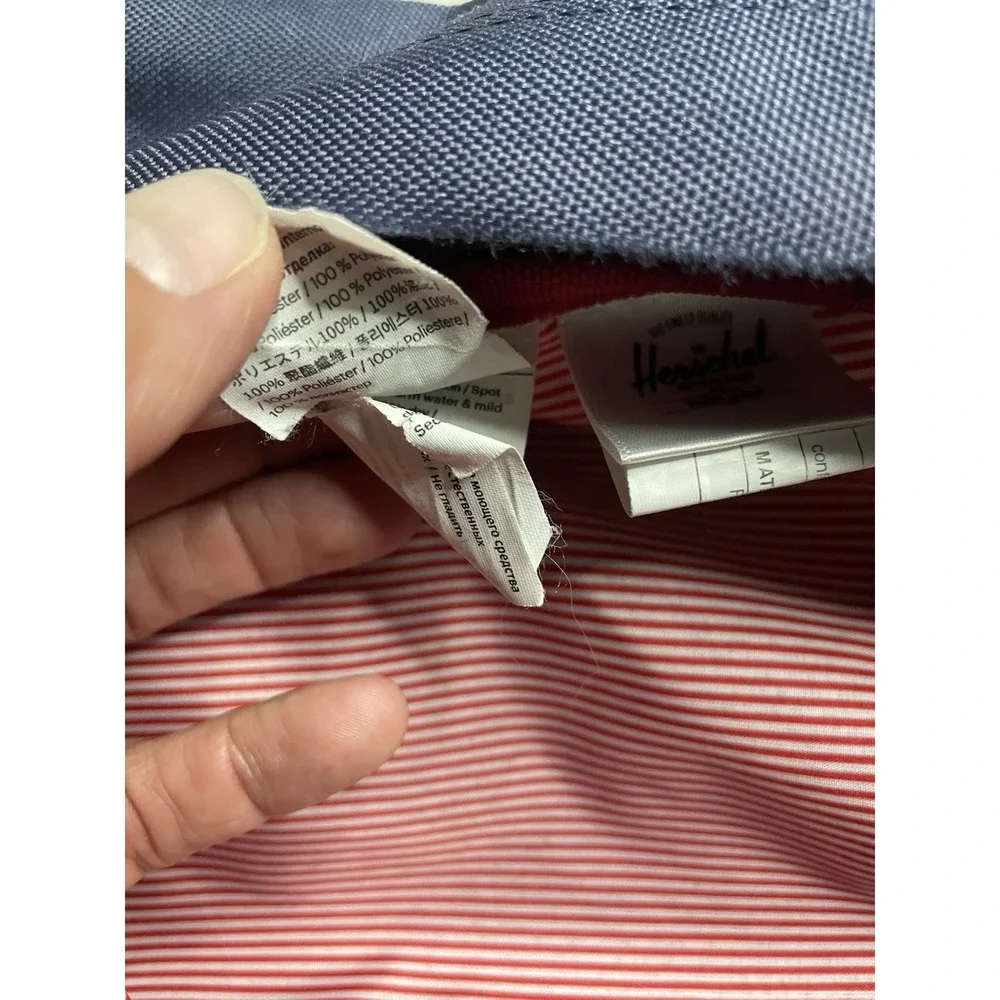 Herschel Navy Blue Backpack Zip Closure Red/White Striped Lining Pockets